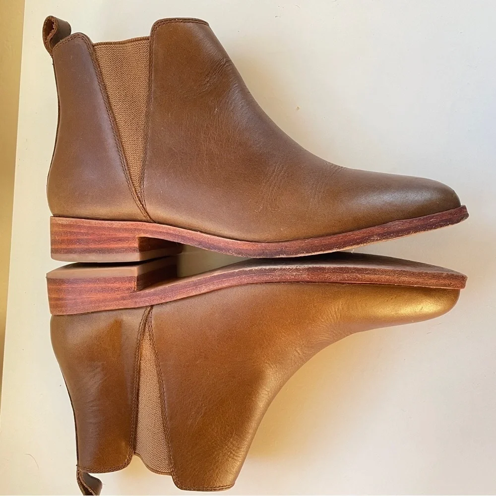 Nisolo Eva Everyday Chelsea Ankle Bootie Brown Water-resistent Memory Foam 7.5 - Picture 8 of 10